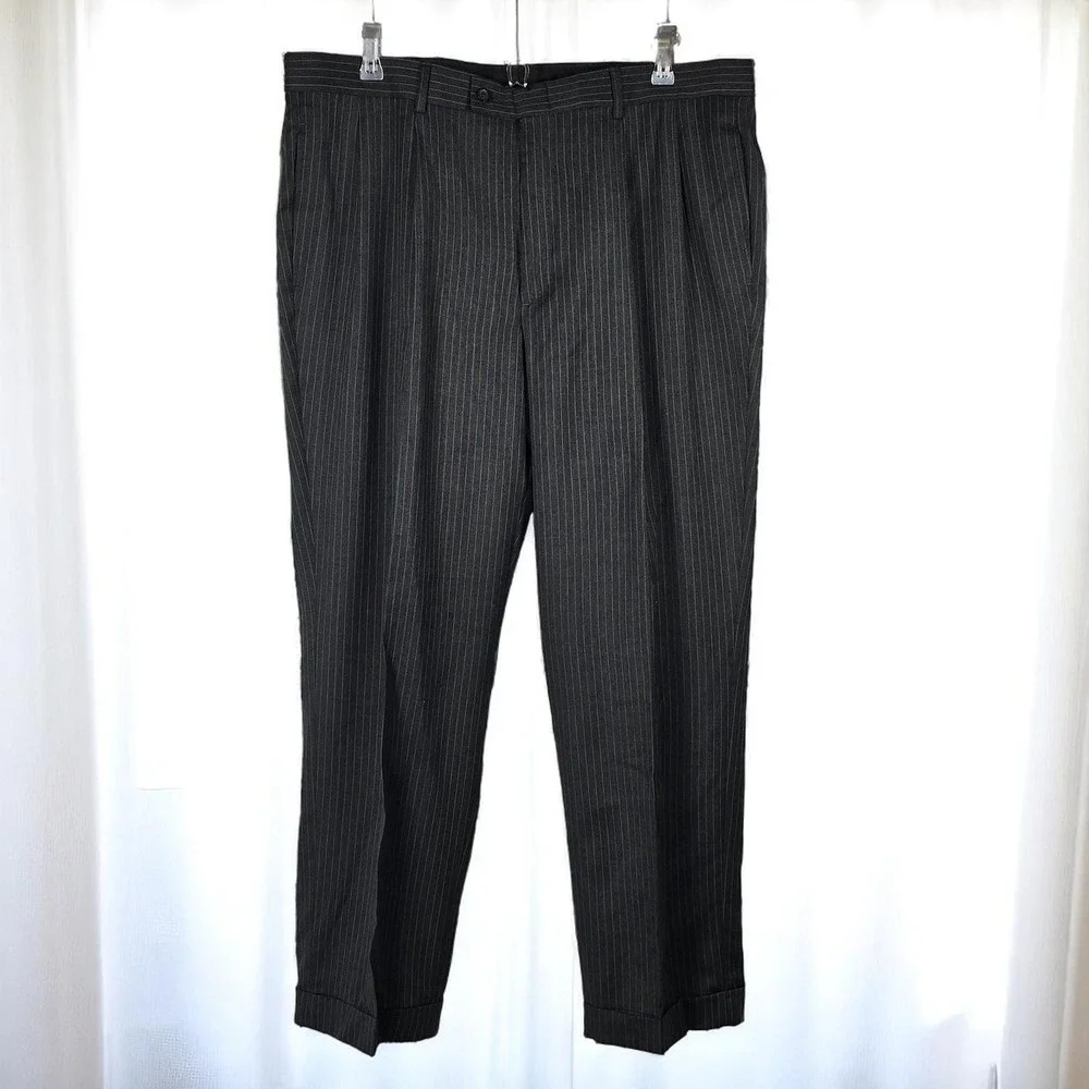 J. Ferrar Wool Pinstripe‎ Suit Set Blazer & Trousers Dark Gray Men's 48R, 37x29